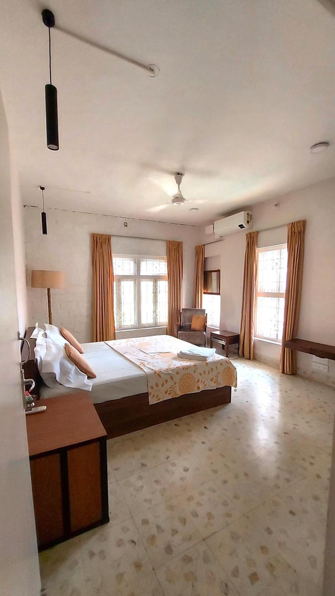 Lonavala Francis Villa Exclusive 4-Bedroom Family Retreat With Pool Esterno foto